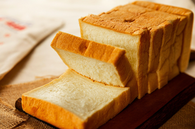 Breads & buns